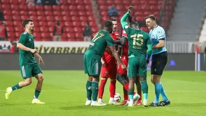 Amed SF, Esenler Erokspor’u 2-1 yenerek kritik galibiyet aldı