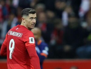 Barcelona’dan flaş transfer kararı! Lewandowski Fenerbahçe’ye giderse…