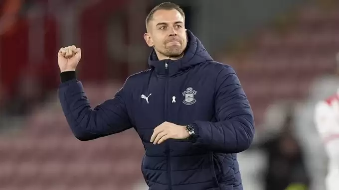 İngiliz ekibi 32 yaşındaki teknik adama takımı geçici emanet etti, şaşkınlık yaşadı!