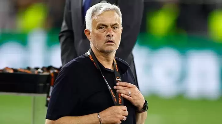 Mourinho’dan oyunculara sert mesaj: “Bana ihanet edenleri sevmem, kapımı çalmayın!”