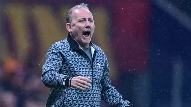 Samsunspor maçı sonrası Sergen Yalçın’dan Beşiktaş’ta kötü seri!