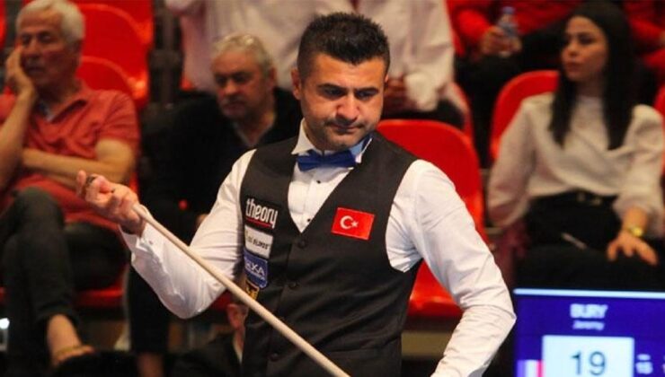 3 Bant Bilardo Türkiye Şampiyonası’nda kazanan Tolgahan Kiraz