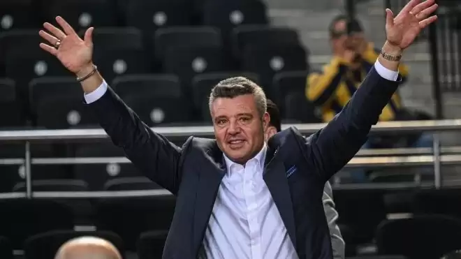 Fenerbahçe Başkanı Sadettin Saran’dan 74 günde üç kupa!