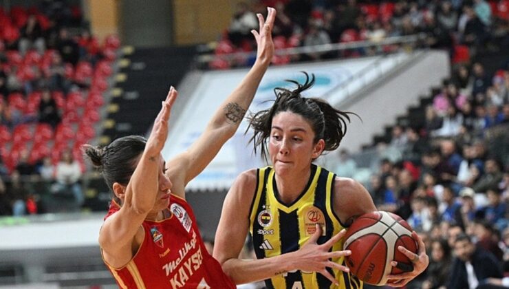 Fenerbahçe Opet deplasmanda kazandı