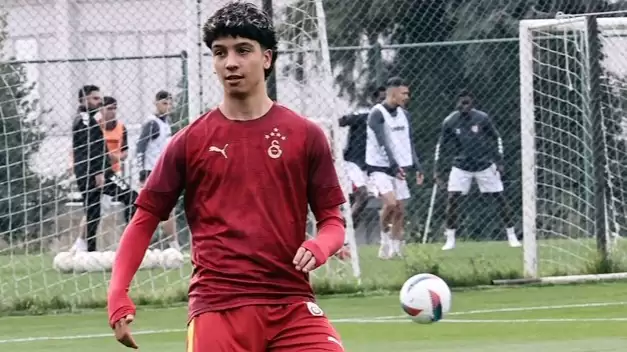 Galatasaray, ABD’den 18’lik yıldızı kadrosuna kattı! Antrenmana başladı…