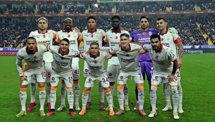 Galatasaray’da 2 değişiklik