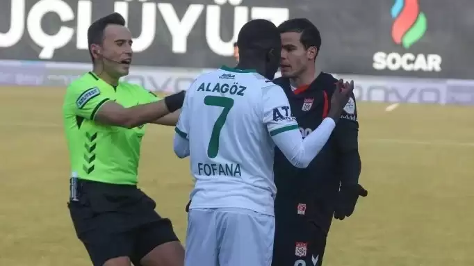 Iğdır FK ile Sivasspor berabere kaldı!