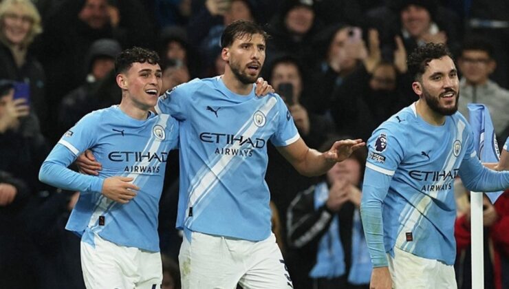 Manchester City, Sunderland’i üç golle geçti!