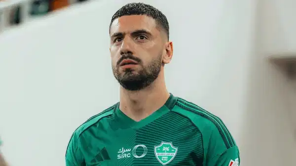 Merih Demiral sözleşmesini 3 yıllığına uzattı