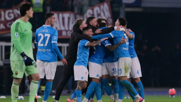 Napoli deplasmanda Roma’yı yendi!
