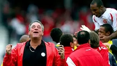 Pembe forma tepkisi: Abel Braga’dan taraftarı şaşırtan açıklama