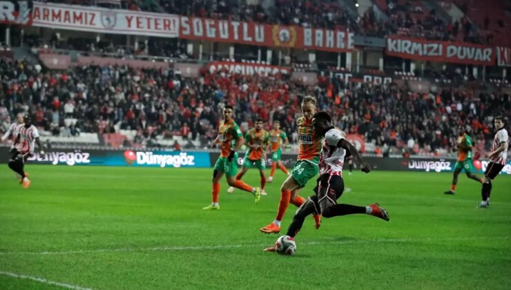 Samsunspor-Corendon Alanyaspor: 1-1 (Maç sonucu-yazılı özet)