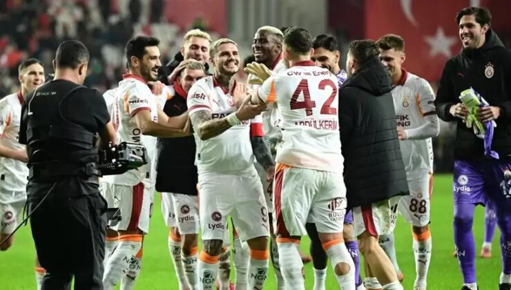 Spor yazarları Galatasara için ne dedi? | "Ocak’ta siz gidin!"