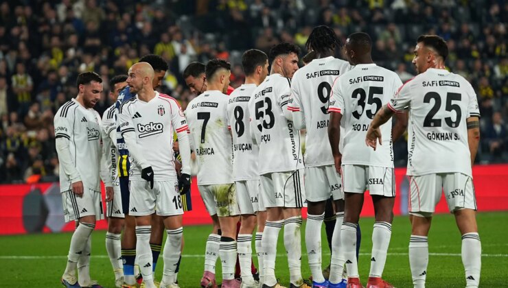 Yılın son derbisinde Beşiktaş, Fenerbahçe’yi yıktı! Ziraat Türkiye Kupası…