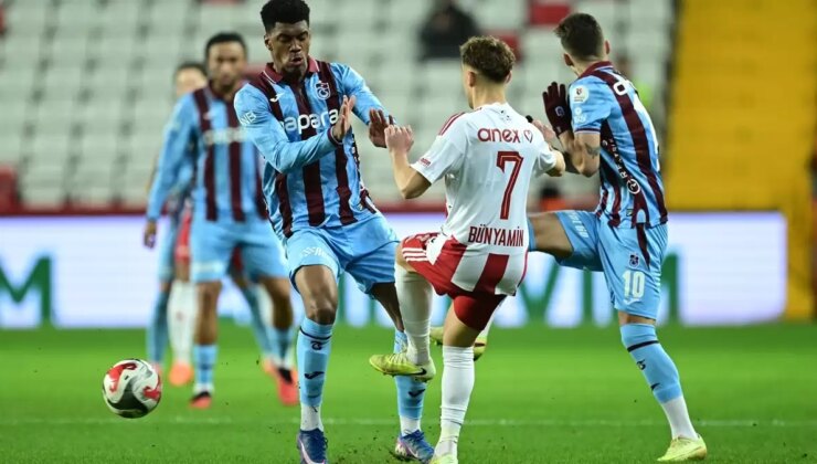 2 penaltı, kırmızı kart, galibiyet yok! Antalyaspor – Trabzonspor… (MAÇ ÖZETİ- GOLLER)
