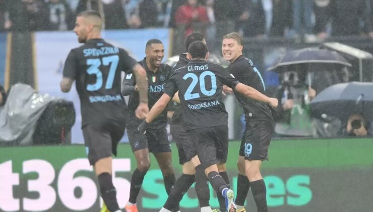 3 kırmızı kart, 2 gol: Napoli, deplasmanda Lazio’yu devirdi!