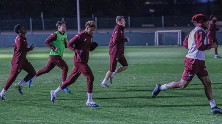 Al-Nasr, aradığı futbolcuyu Trabzonspor’da buldu! Transfer tamamlanmak üzere…