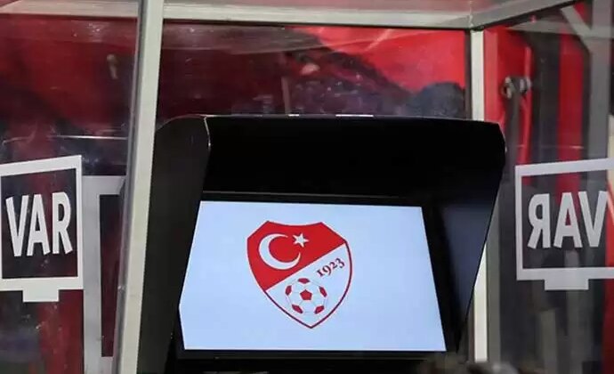 Alanyaspor – Fenerbahçe maçının VAR hakemi belli oldu