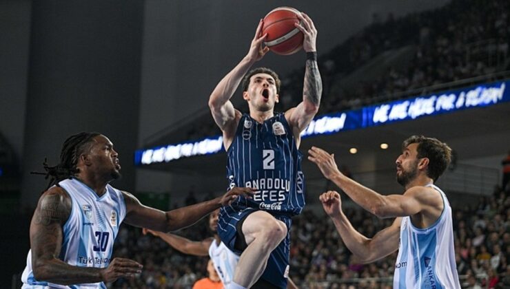 Anadolu Efes, Avrupa Ligi’nde yarın Kızılyıldız’ı ağırlayacak