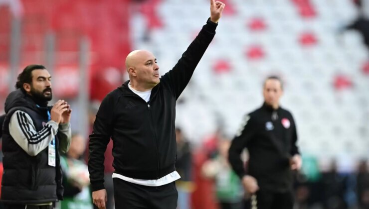 Antalyaspor Teknik Direktörü Sami Uğurlu: "Kazanma alışkanlığını edinmek için galibiyetle ayrılmak istiyorduk"