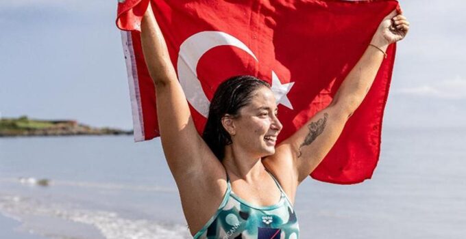 Bengisu Avcı doğa için buzda yüzecek