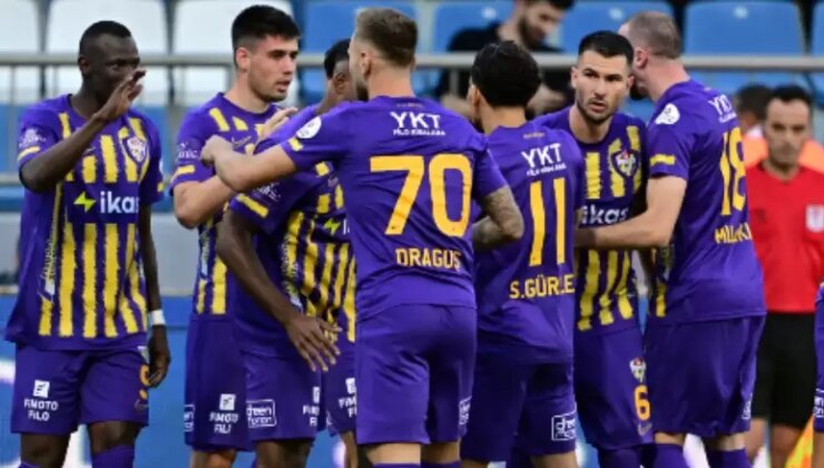 Eyüpspor’da yıldız isimlere kadro dışı kararı! 7 oyuncu…