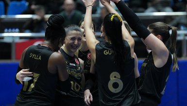 Galatasaray Daikin Aydın’da set vermedi