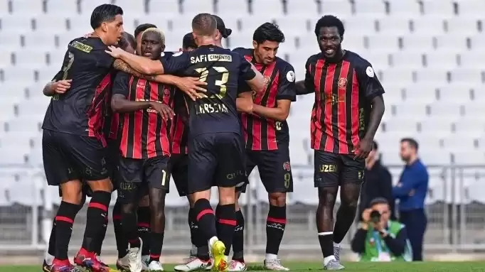 Galatasaray maçı öncesi ayrılık! Karagümrük açıkladı