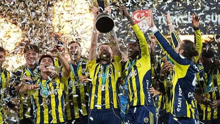 Hollanda basınından flaş iddia! Ajax, Fenerbahçe’nin yıldızını istiyor