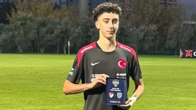 Juventus’a bir Türk daha: 16 yaşındaki milli golcü!