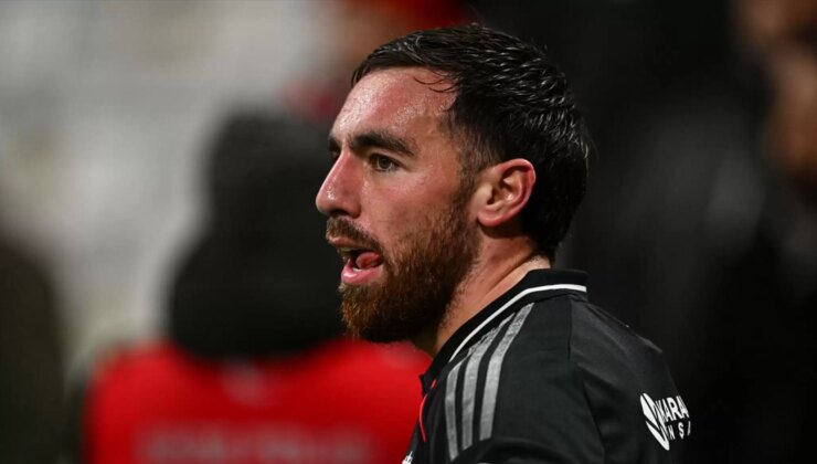 Orkun Kökçü: "Geçmişte daha kolay gol buluyordum! Bazen şut çekerken…"