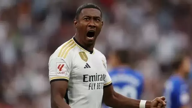 Süper Lig devlerinden Alaba yarışı!