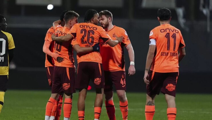 Trabzonspor, İstanbulspor’a gol oldu yağdı!