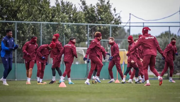 Trabzonspor’un İstanbulspor maçı kamp kadrosu açıklandı: Listede 8 futbolcu yok!