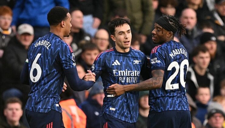 Arsenal deplasmanda farka koştu