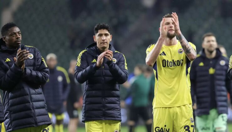 Fenerbahçe, 20 yıl sonra ilk kez Süper Lig’de ilk 20 haftayı namağlup tamamladı! 20 sene önce şampiyon kim olmuştu? 22. hafta detayı…