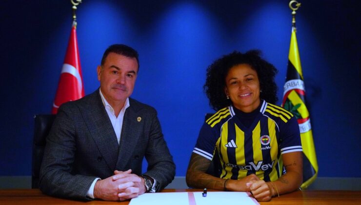 Fenerbahçe arsaVev Kadın Futbol Takımı, Maria Aparecida Souza Alves’i transfer etti!