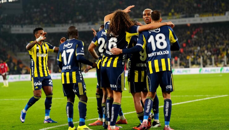 Fenerbahçe’nin namağlup ünvanını 21. haftada da sürdürdü