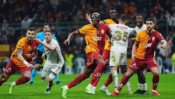 Galatasaray Konya’da coşkuyla karşılandı