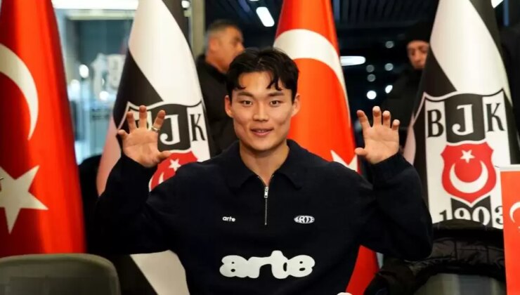 Hyeon-gyu Oh imza gününde taraftarlarla buluştu