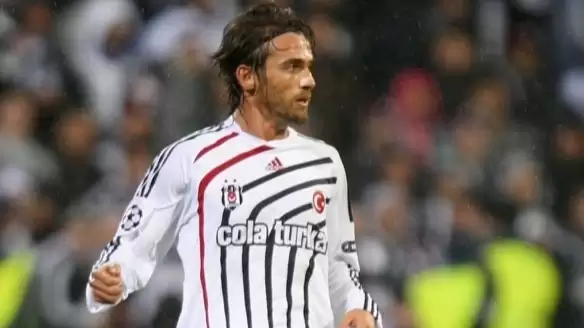 İbrahim Kaş’tan Beşiktaş ve Galatasaray açıklaması: "Ligin çok üstünde!"