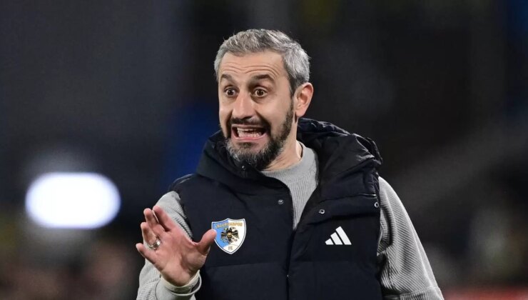 Kadıköy’de dikkat çeken sözler! “Fenerbahçe doğru transferler yapıyor”