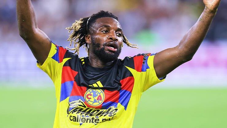 Adı Fenerbahçe ile anılıyordu Lens ile imzaladı !