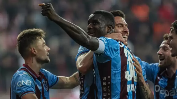 Paul Onuachu hem kendini hem de Trabzonspor’u zirveye taşıdı!
