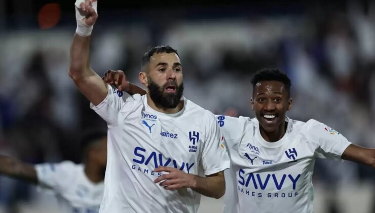Sevgililer Günü’nde Hat-Trick! Aynı gün 3 kadına çiçek gönderdi!