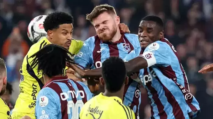 Spor yazarları Trabzonspor-Fenerbahçe maçını yorumladı! Şampiyonluk iddiası…