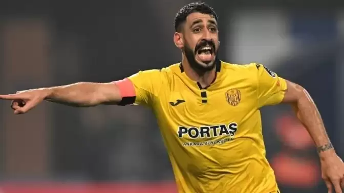 Tolga Ciğerci’den flaş imza! 3. Lig’e transfer oldu