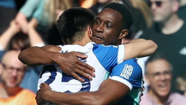 Liverpoolu tanınmayacak hale getirdi Devler Ligi treni kaçıyor... Brighton - Liverpool maç sonucu 2-1