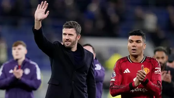 Manchester United için flaş iddia! Yeni teknik direktör…