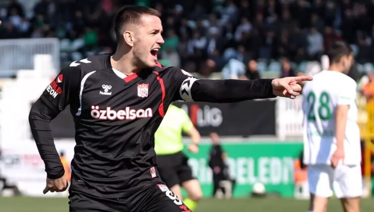 Sivasspor, Rey Manaj’la güldü, Serik’i ateşe attı!